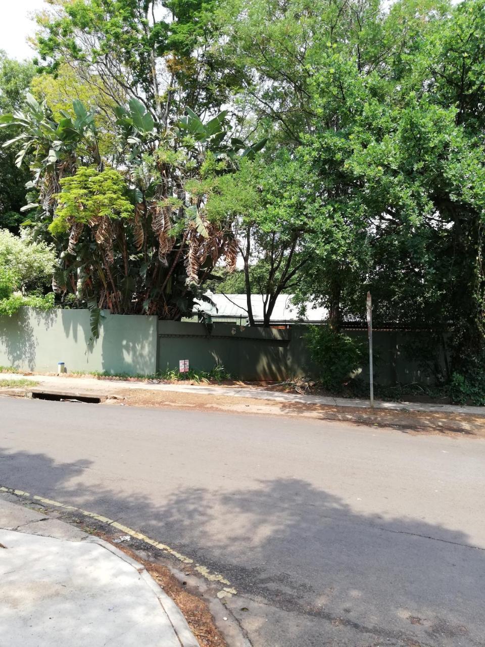 Green On Minni Guest House Pretoria Exterior foto