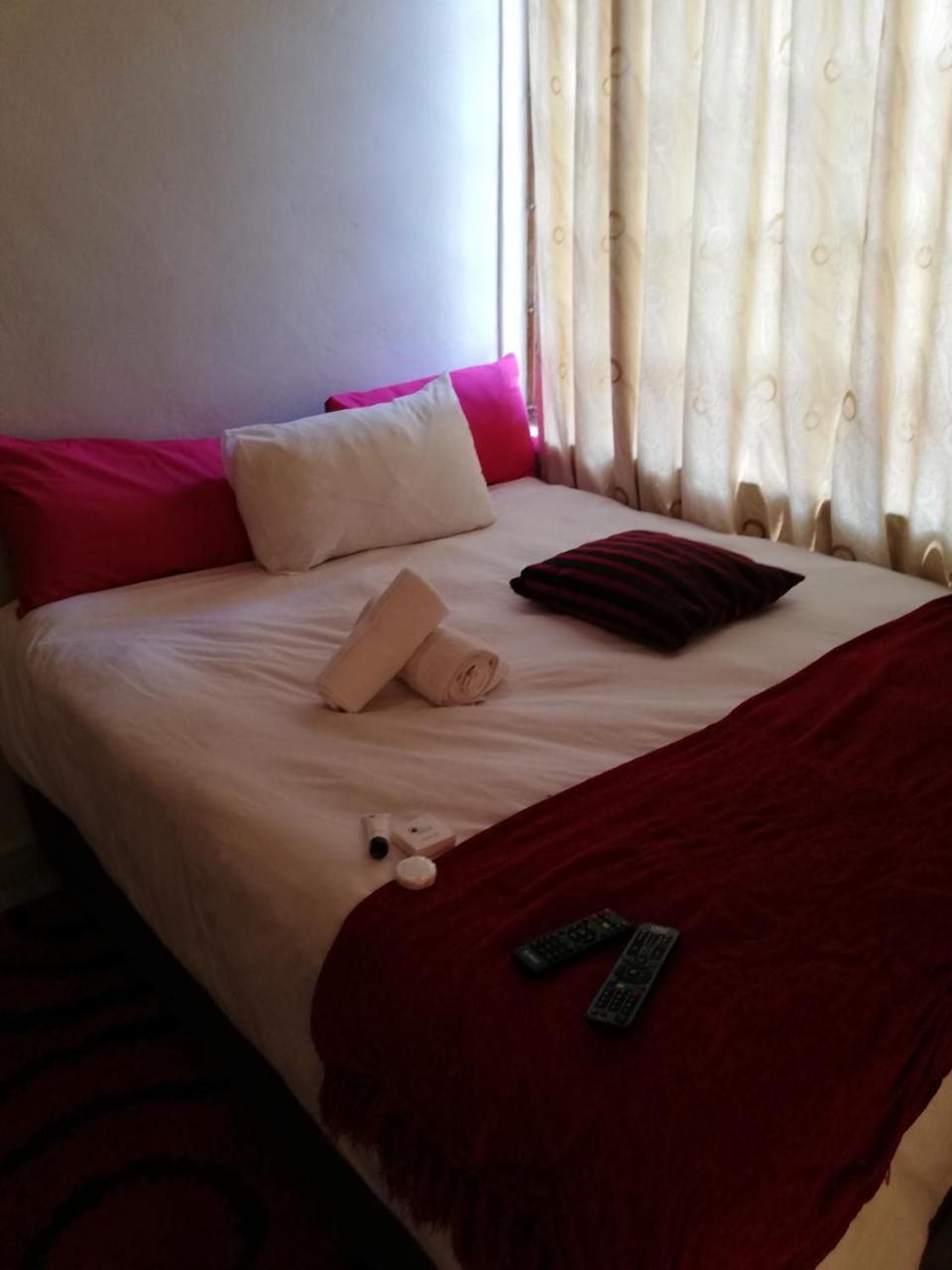 Green On Minni Guest House Pretoria Exterior foto