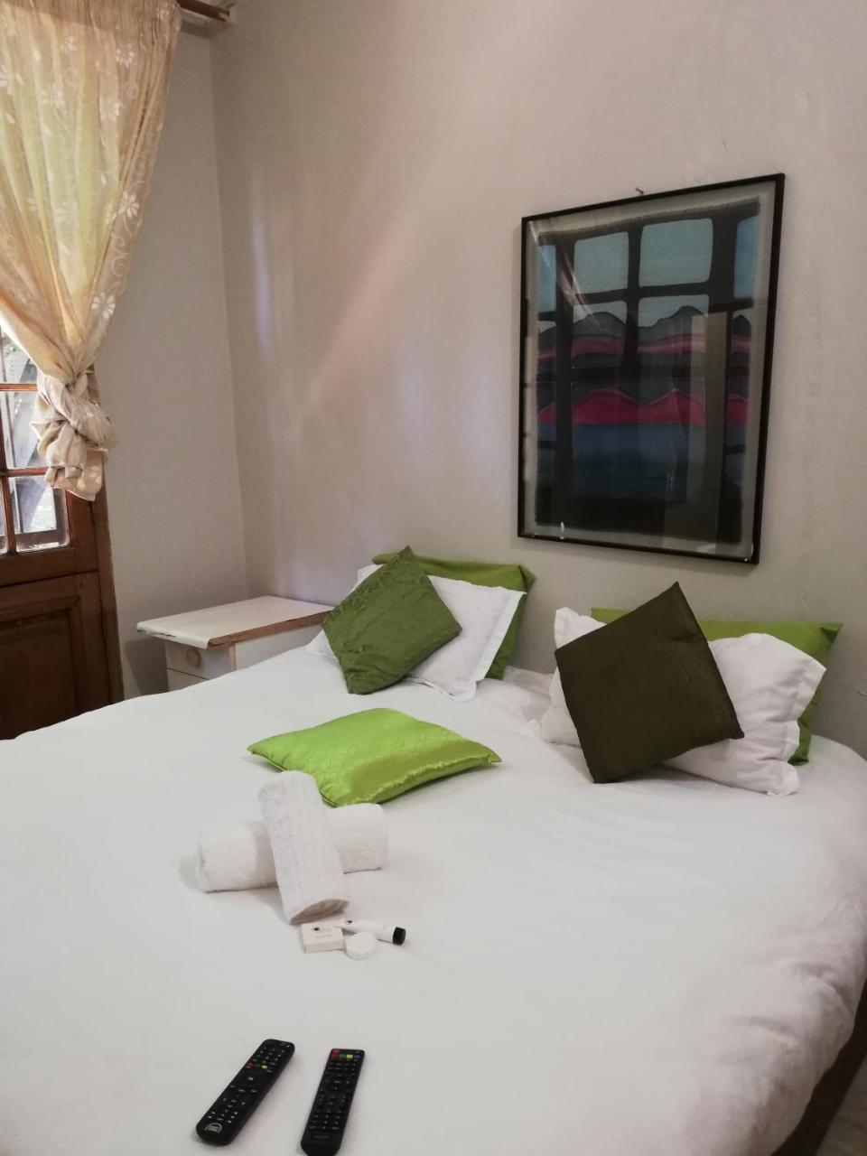 Green On Minni Guest House Pretoria Exterior foto